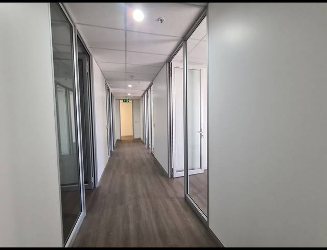 5,515M² WAREHOUSE TO LET IN SAMRAND BUSINESS PARK